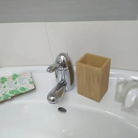 לינה וארוחת בוקר L'antica Dimora ...e Dei Mestieri אוטרנטו