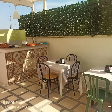 לינה וארוחת בוקר L'antica Dimora ...e Dei Mestieri *